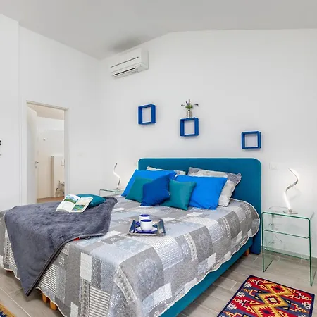 3 Bedroom Beautiful In *