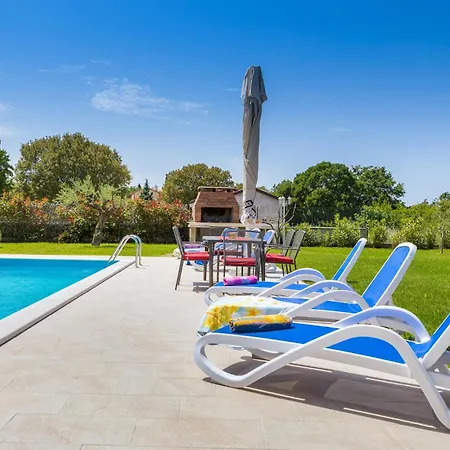3 Bedroom Beautiful In *