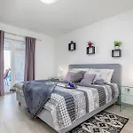 3 Bedroom Beautiful In * Sosici