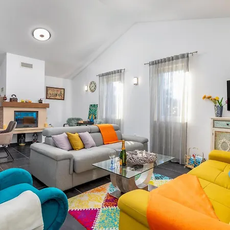 Luxurious In Vakantiehuis Sosici