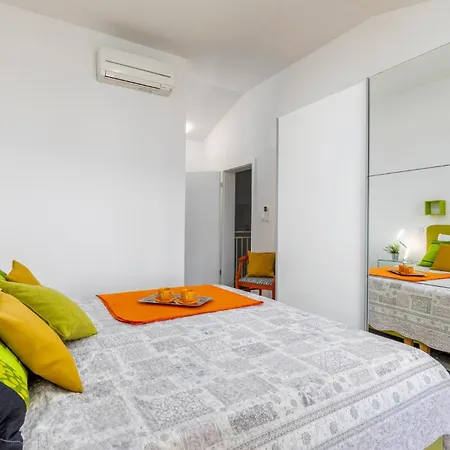Vakantiehuis Luxurious In *